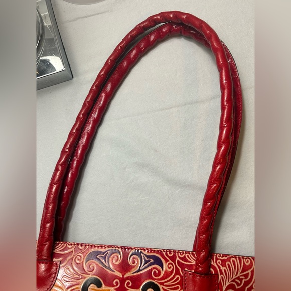 Beautiful 10th anniversary Patricia Nash Kavali Satchel Red Leather Elephant Bag - Picture 13 of 16